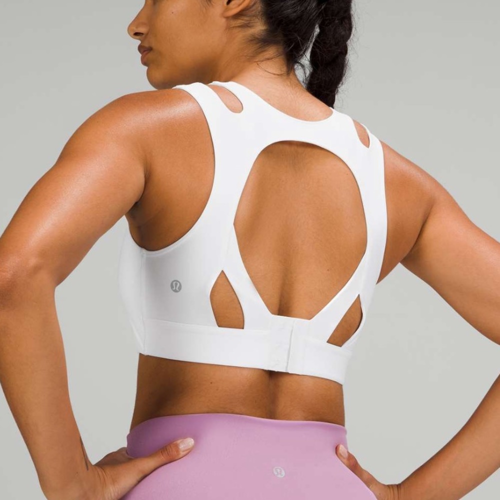 Lululemon Strong Front Bra